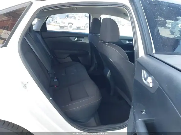 3KPF24AD3LE173150 2020 KIA FORTE - Image 8