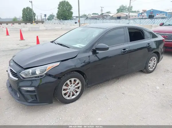 3KPF24AD3LE173231 2020 KIA FORTE - Image 2