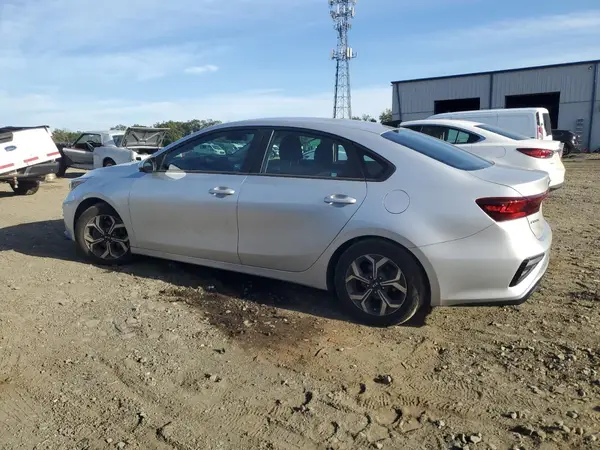 3KPF24AD3LE173715 2020 KIA FORTE - Image 2