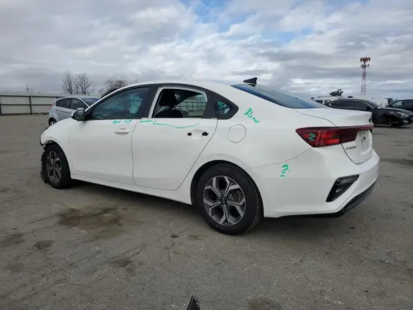 3KPF24AD3LE175321 2020 KIA FORTE - Image 2