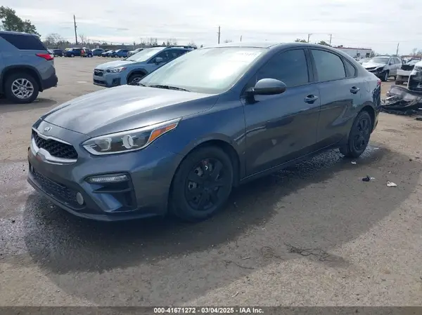 3KPF24AD3LE180468 2020 KIA FORTE - Image 2