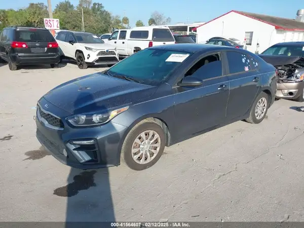 3KPF24AD3LE181054 2020 KIA FORTE - Image 2