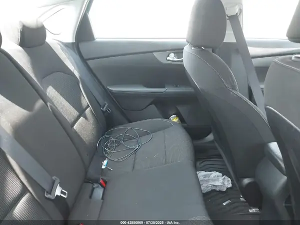 3KPF24AD3LE183144 2020 KIA FORTE - Image 8