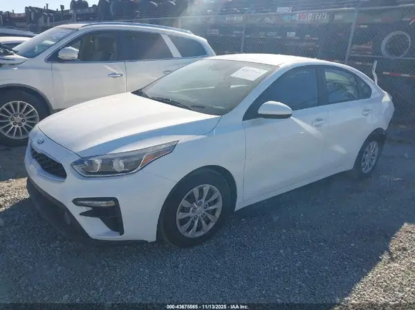 3KPF24AD3LE184052 2020 KIA FORTE - Image 2
