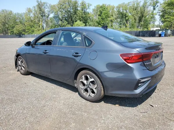 3KPF24AD3LE184097 2020 KIA FORTE - Image 2