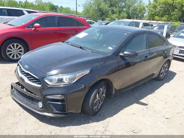 3KPF24AD3LE187713 2020 KIA FORTE - Image 2