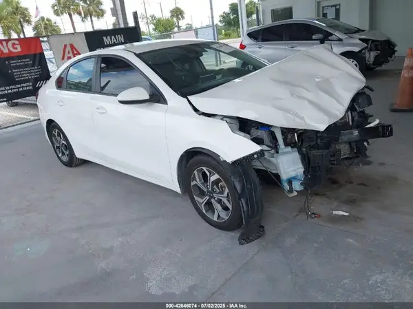3KPF24AD3LE195262 2020 KIA FORTE - Image 1