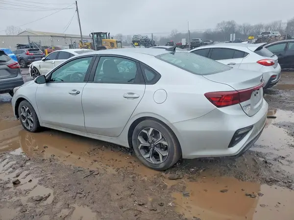3KPF24AD3LE195844 2020 KIA FORTE - Image 2