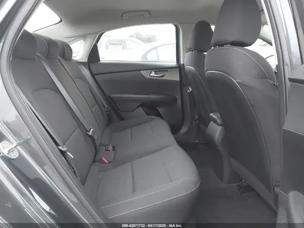 3KPF24AD3LE202341 2020 KIA FORTE - Image 8