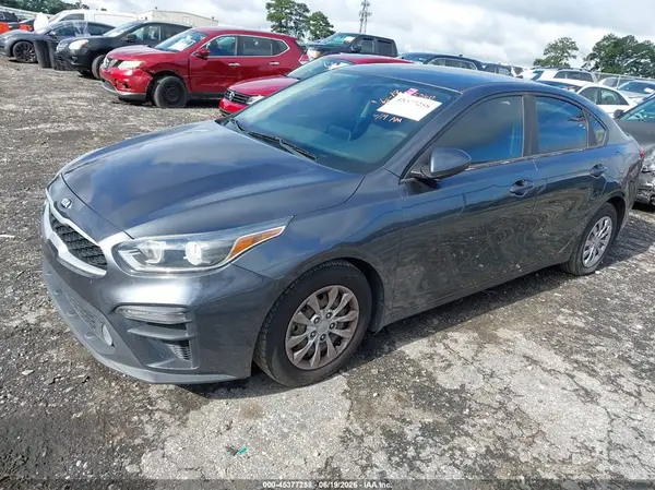 3KPF24AD3LE205580 2020 KIA FORTE - Image 2