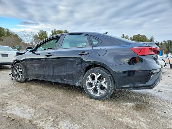 3KPF24AD3LE205983 2020 KIA FORTE - Image 2