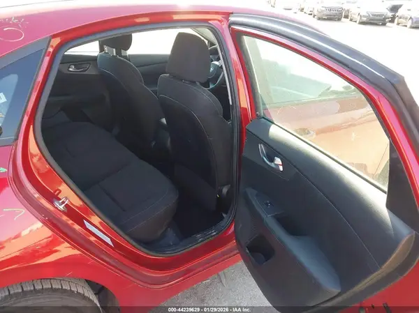 3KPF24AD3LE206079 2020 KIA FORTE - Image 8