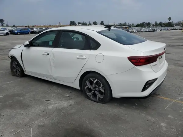 3KPF24AD3LE206583 2020 KIA FORTE - Image 2