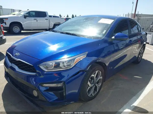 3KPF24AD3LE208916 2020 KIA FORTE - Image 2