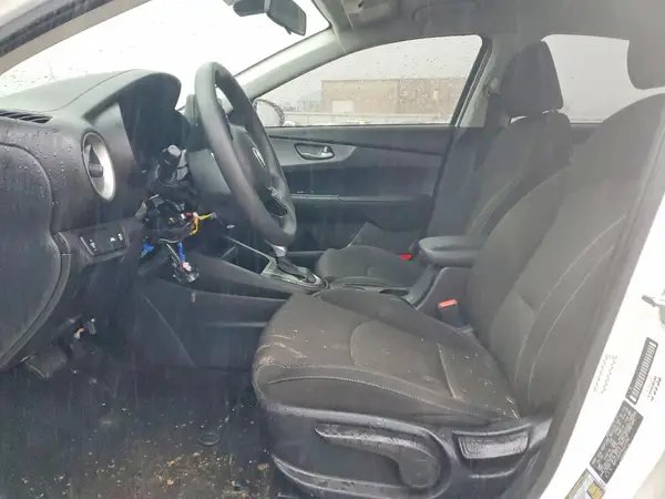 3KPF24AD3LE210987 2020 KIA FORTE - Image 8
