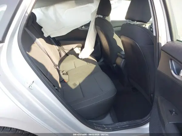3KPF24AD3LE212819 2020 KIA FORTE - Image 8