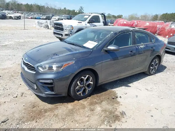 3KPF24AD3LE213288 2020 KIA FORTE - Image 2