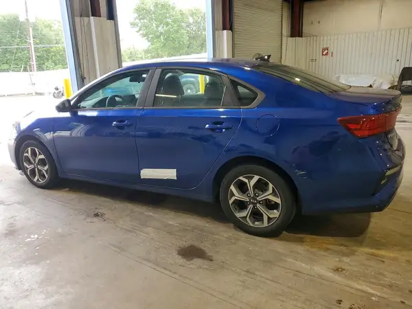 3KPF24AD3LE218538 2020 KIA FORTE - Image 2