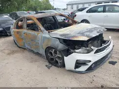 3KPF24AD3LE225070 2020 KIA FORTE