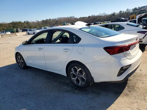 3KPF24AD3LE229717 2020 KIA FORTE - Image 2