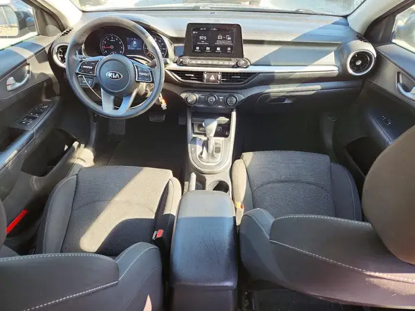 3KPF24AD3LE235811 2020 KIA FORTE - Image 8