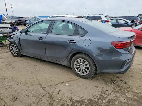 3KPF24AD3LE235923 2020 KIA FORTE - Image 2