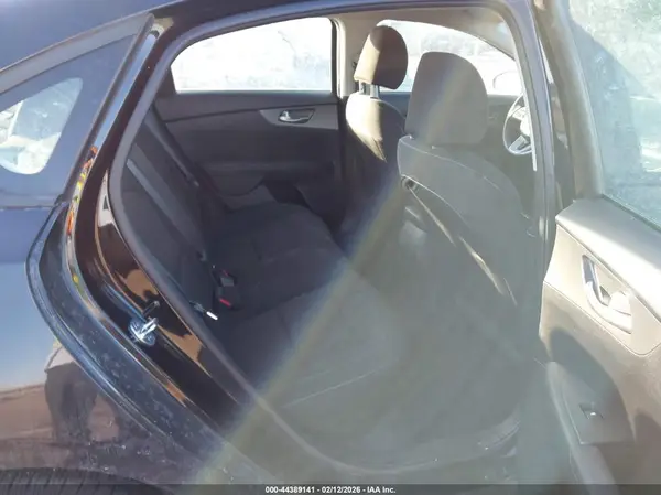 3KPF24AD3LE237588 2020 KIA FORTE - Image 8