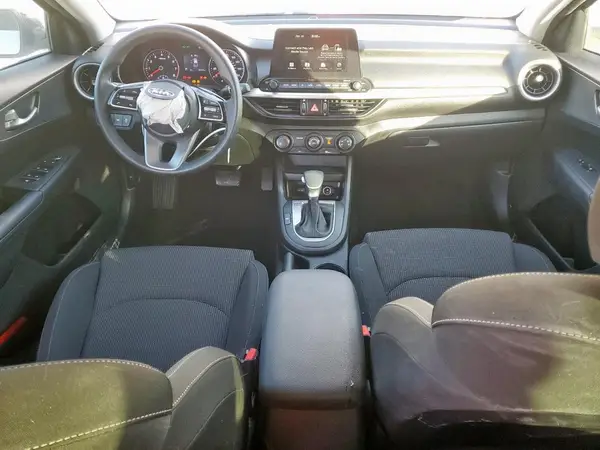 3KPF24AD3LE241558 2020 KIA FORTE - Image 8