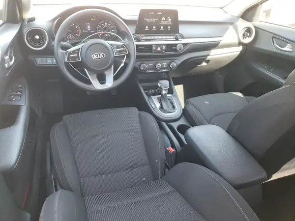 3KPF24AD3LE243925 2020 KIA FORTE - Image 8