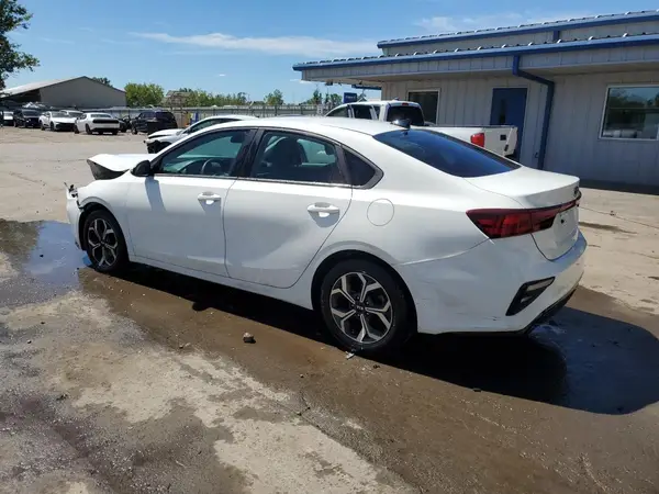 3KPF24AD3LE245156 2020 KIA FORTE - Image 2