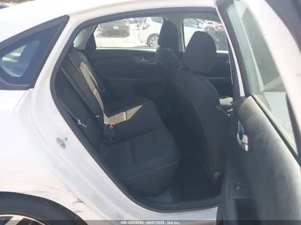 3KPF24AD3LE245903 2020 KIA FORTE - Image 8