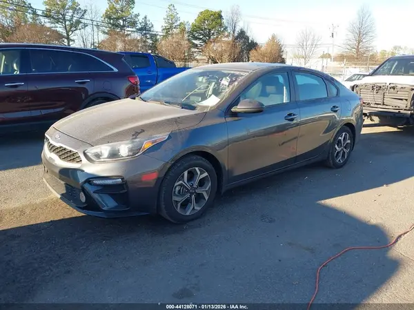 3KPF24AD3LE246033 2020 KIA FORTE - Image 2
