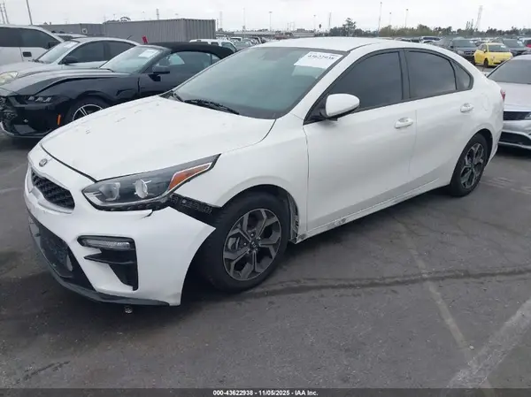 3KPF24AD3LE246257 2020 KIA FORTE - Image 2