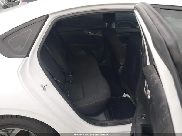 3KPF24AD3LE246257 2020 KIA FORTE - Image 8
