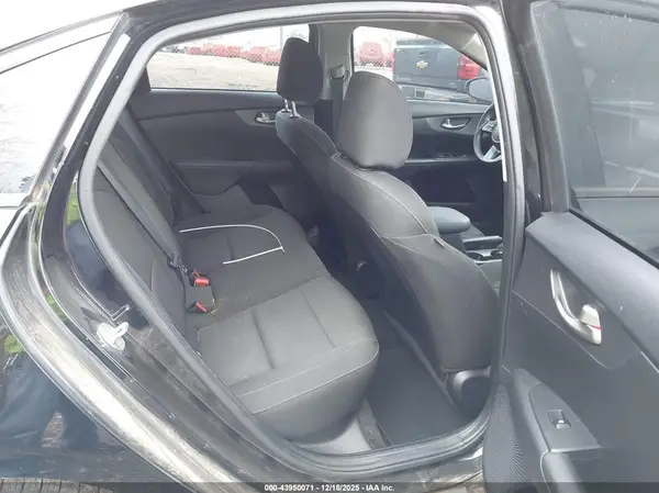 3KPF24AD3LE246680 2020 KIA FORTE - Image 8