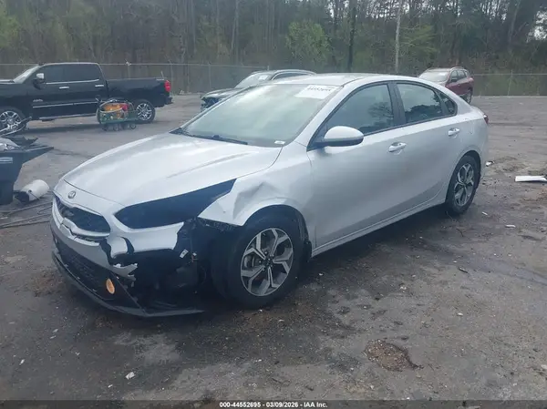 3KPF24AD3LE252334 2020 KIA FORTE - Image 2