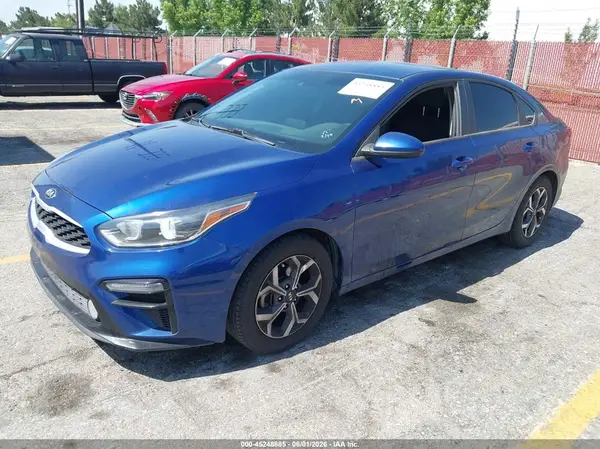 3KPF24AD3LE257517 2020 KIA FORTE - Image 2