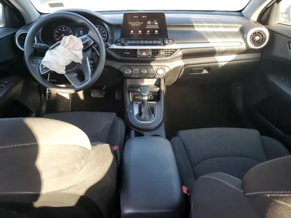 3KPF24AD3LE259736 2020 KIA FORTE - Image 8