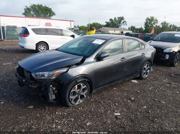 3KPF24AD3LE260451 2020 KIA FORTE - Image 2