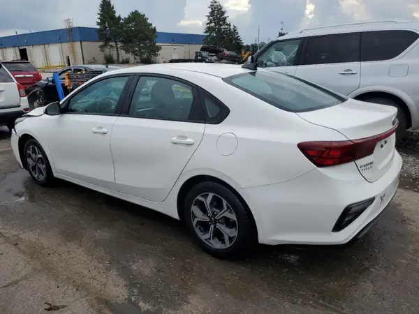 3KPF24AD3LE260949 2020 KIA FORTE - Image 2