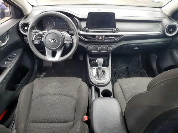 3KPF24AD3ME262881 2021 KIA FORTE - Image 8