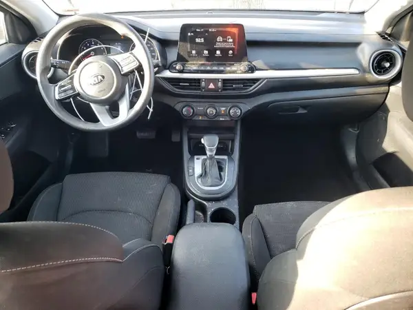 3KPF24AD3ME266574 2021 KIA FORTE - Image 8