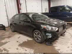 3KPF24AD3ME267577 2021 KIA FORTE