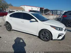 3KPF24AD3ME268468 2021 KIA FORTE