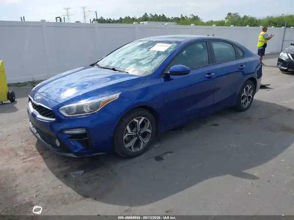 3KPF24AD3ME271287 2021 KIA FORTE - Image 2
