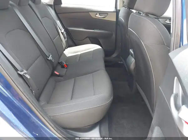 3KPF24AD3ME271287 2021 KIA FORTE - Image 8