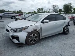 3KPF24AD3ME273069 2021 KIA FORTE