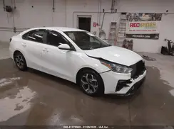 3KPF24AD3ME273413 2021 KIA FORTE