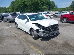 3KPF24AD3ME275095 2021 KIA FORTE