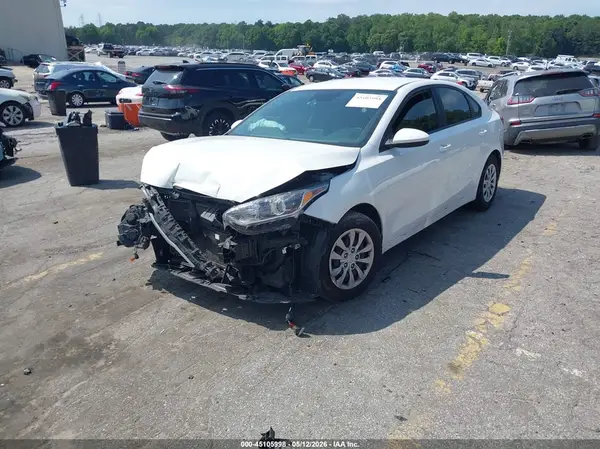 3KPF24AD3ME275095 2021 KIA FORTE - Image 2
